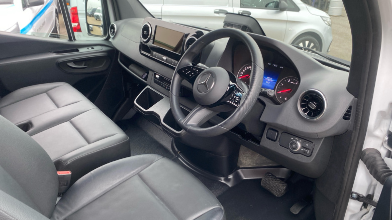 Mercedes-Benz Sprinter 315Cdi L2 Diesel Rwd 3.5t H2 Pro Van 9G-Tronic